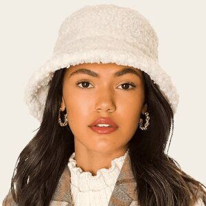 8 Other Reasons Sherpa Bucket Hat Cream/Ivory